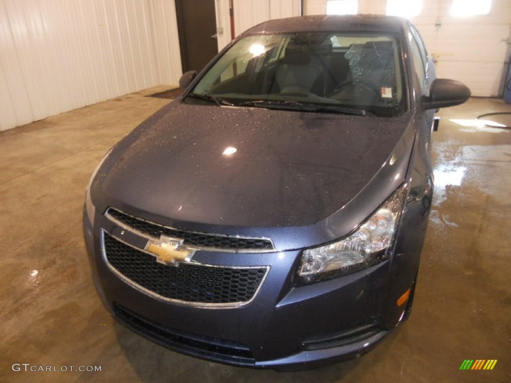 2014 Cruze LS - Atlantis Blue Metallic / Jet Black/Medium Titanium photo #2