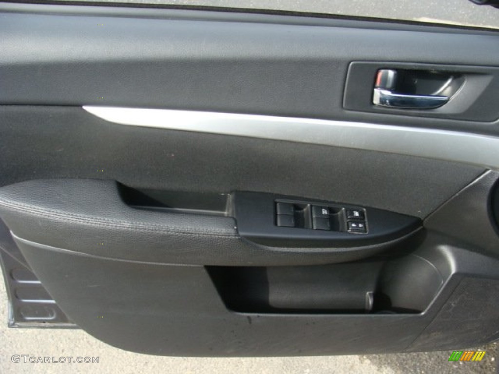 2011 Outback 2.5i Wagon - Graphite Gray Metallic / Off Black photo #7