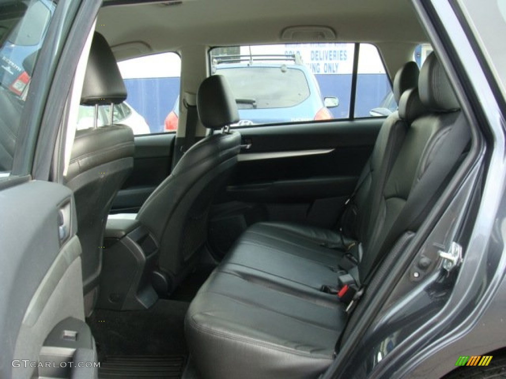 2011 Outback 2.5i Wagon - Graphite Gray Metallic / Off Black photo #19