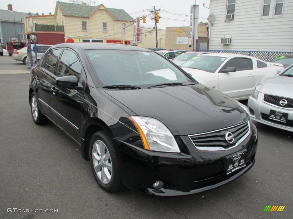 Super Black Nissan Sentra