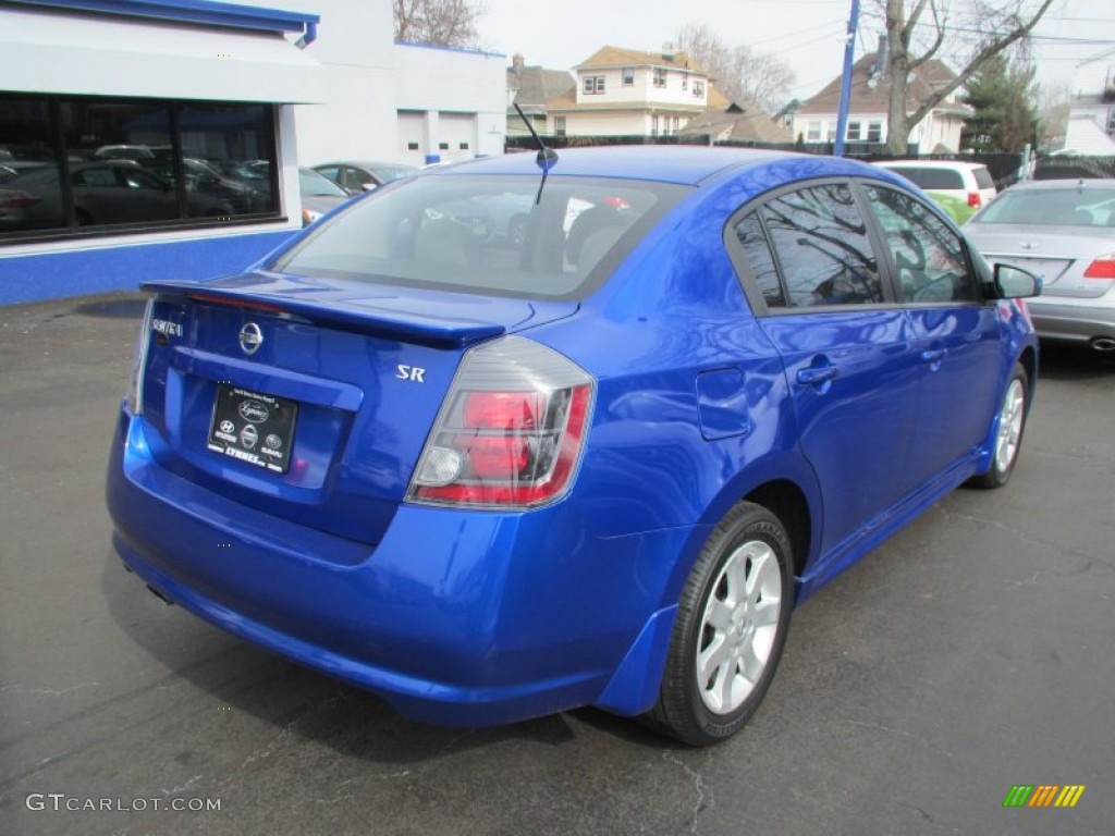 2011 Sentra 2.0 SR - Metallic Blue / Charcoal photo #4