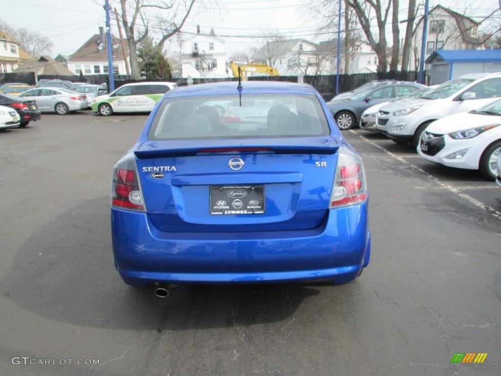 2011 Sentra 2.0 SR - Metallic Blue / Charcoal photo #5