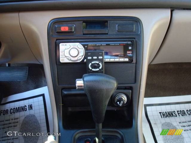 1996 Accord LX Sedan - Frost White / Beige photo #12