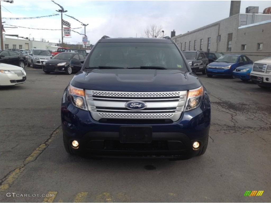 2012 Explorer XLT 4WD - Dark Pearl Blue Metallic / Medium Light Stone photo #2