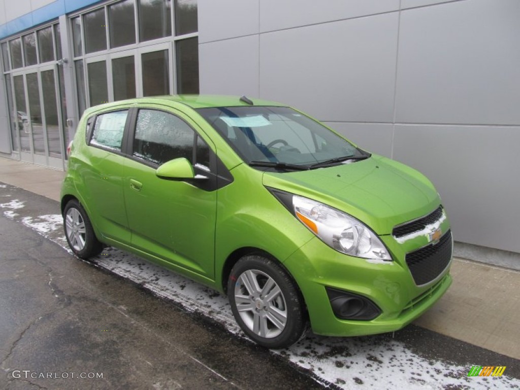 2014 Spark LS - Jalapeno / Silver/Green photo #1