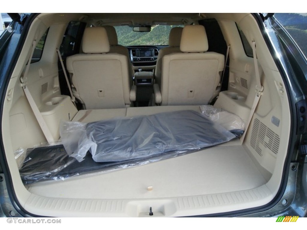 2014 Toyota Highlander Limited AWD Trunk Photo #90912238