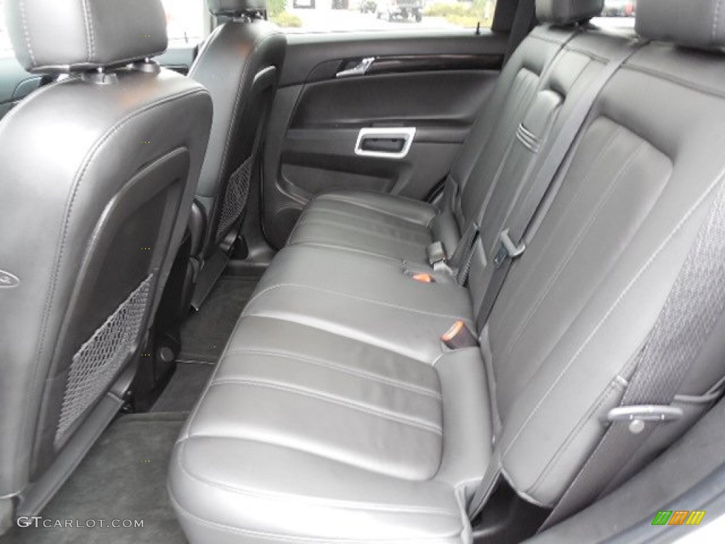 2014 Chevrolet Captiva Sport LT Rear Seat Photos