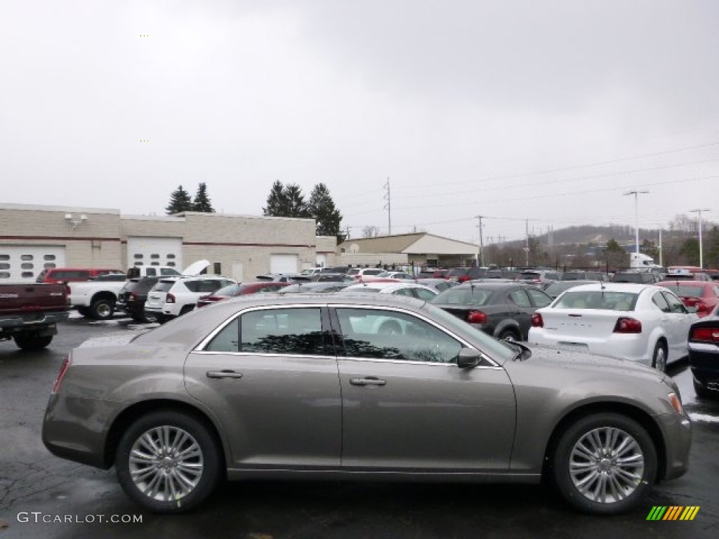 2014 300 AWD - Pewter Grey Pearl Coat / Black photo #5