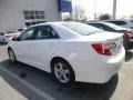 Super White - Camry SE Photo No. 5