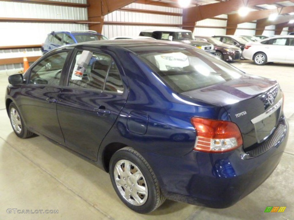 2007 Yaris Sedan - Nautical Blue Metallic / Dark Charcoal photo #16