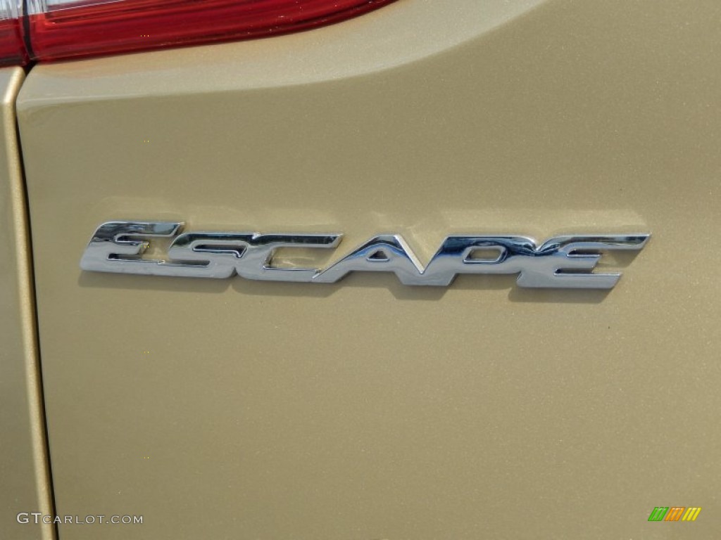 2014 Ford Escape SE 1.6L EcoBoost Marks and Logos Photos