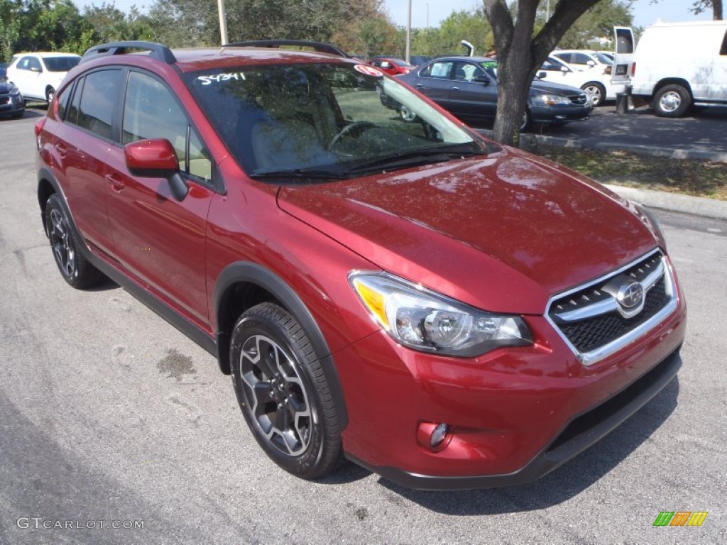 2014 XV Crosstrek 2.0i Limited - Venetian Red Pearl / Ivory photo #1