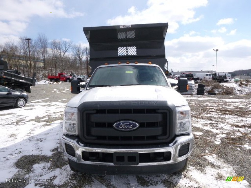 2014 F350 Super Duty XL Regular Cab 4x4 Dump Truck - Oxford White / Steel photo #3