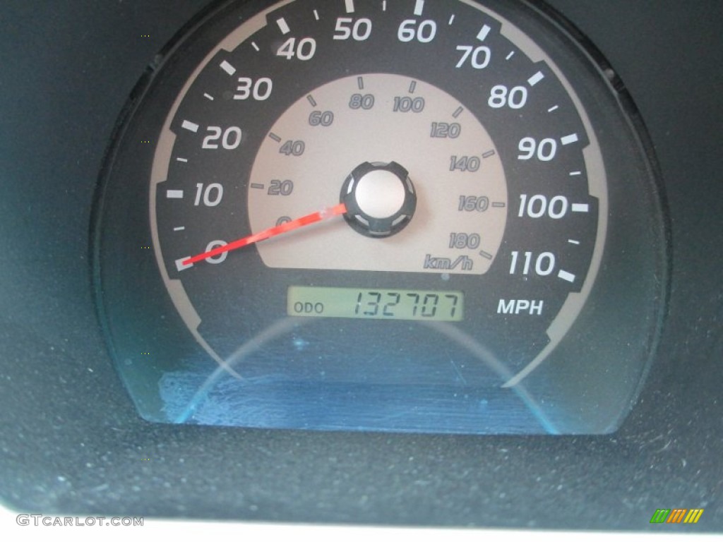 2004 4Runner SR5 4x4 - Natural White / Stone photo #15