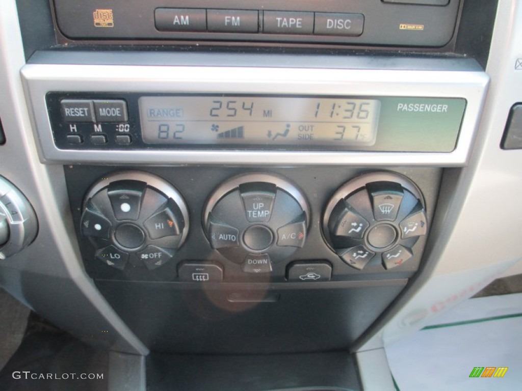 2004 4Runner SR5 4x4 - Natural White / Stone photo #22