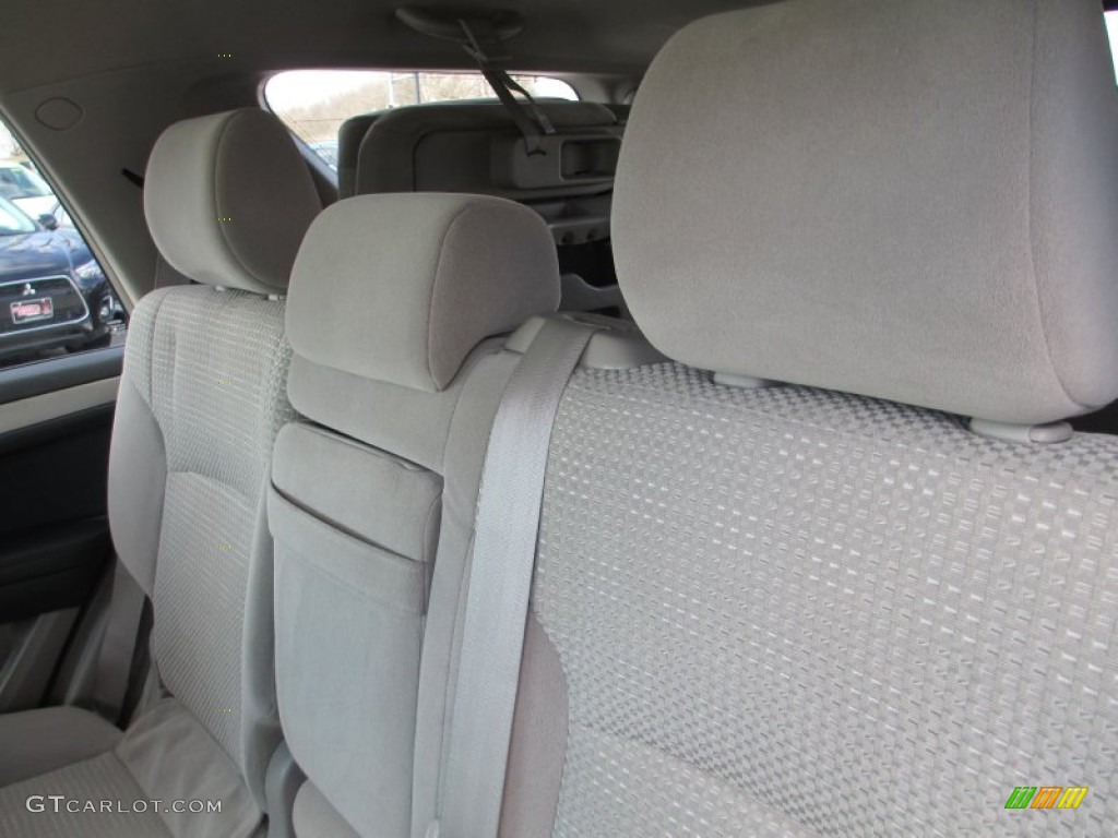 2004 4Runner SR5 4x4 - Natural White / Stone photo #25