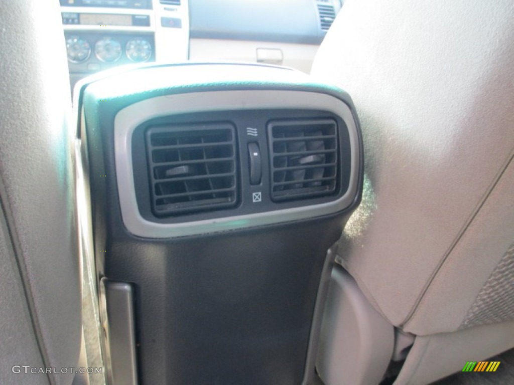 2004 4Runner SR5 4x4 - Natural White / Stone photo #27