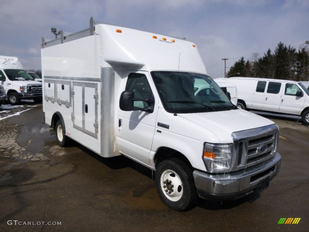 Oxford White 2014 Ford E-Series Van E350 Cutaway Commercial Exterior Photo #90933242