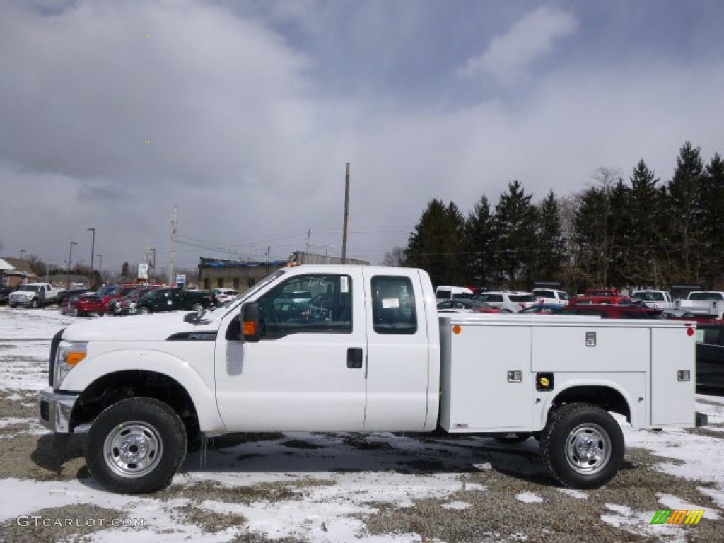 Oxford White 2014 Ford F350 Super Duty XL SuperCab 4x4 Utility Truck Exterior Photo #90934157