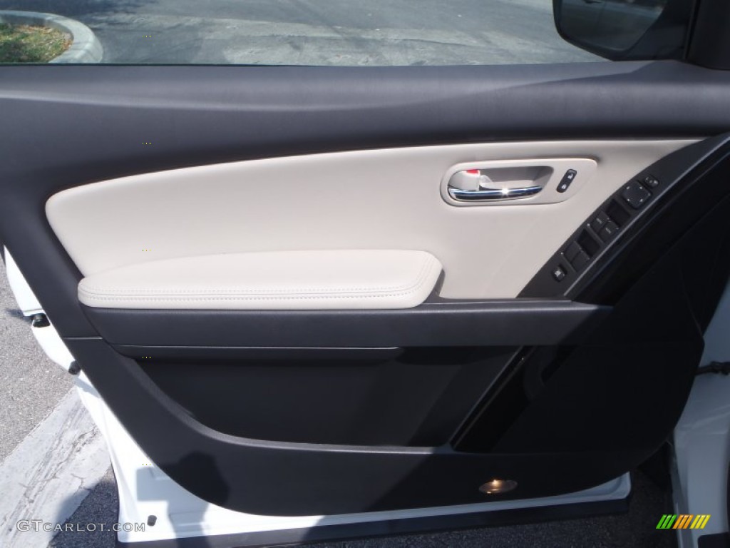 2014 Mazda CX-9 Touring Sand Door Panel Photo #90936001