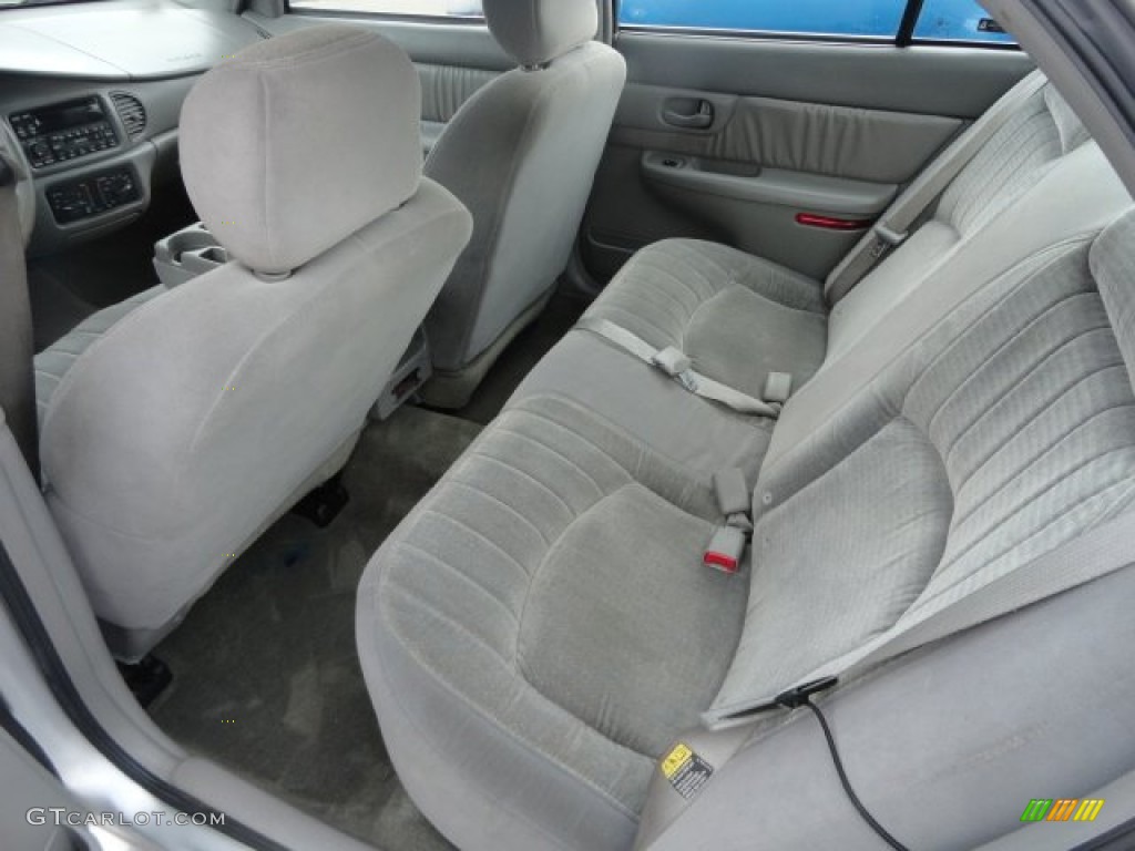 Medium Gray Interior 2002 Buick Century Custom Photo #90936500