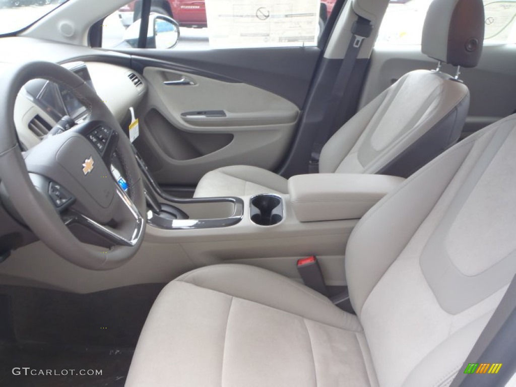 Pebble Beige/Dark Accents Interior 2014 Chevrolet Volt Standard Volt Model Photo #90940724