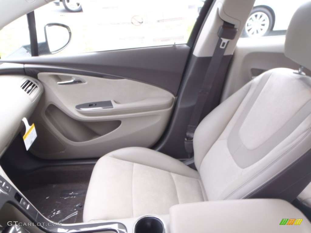 2014 Volt  - White Diamond Tricoat / Pebble Beige/Dark Accents photo #16