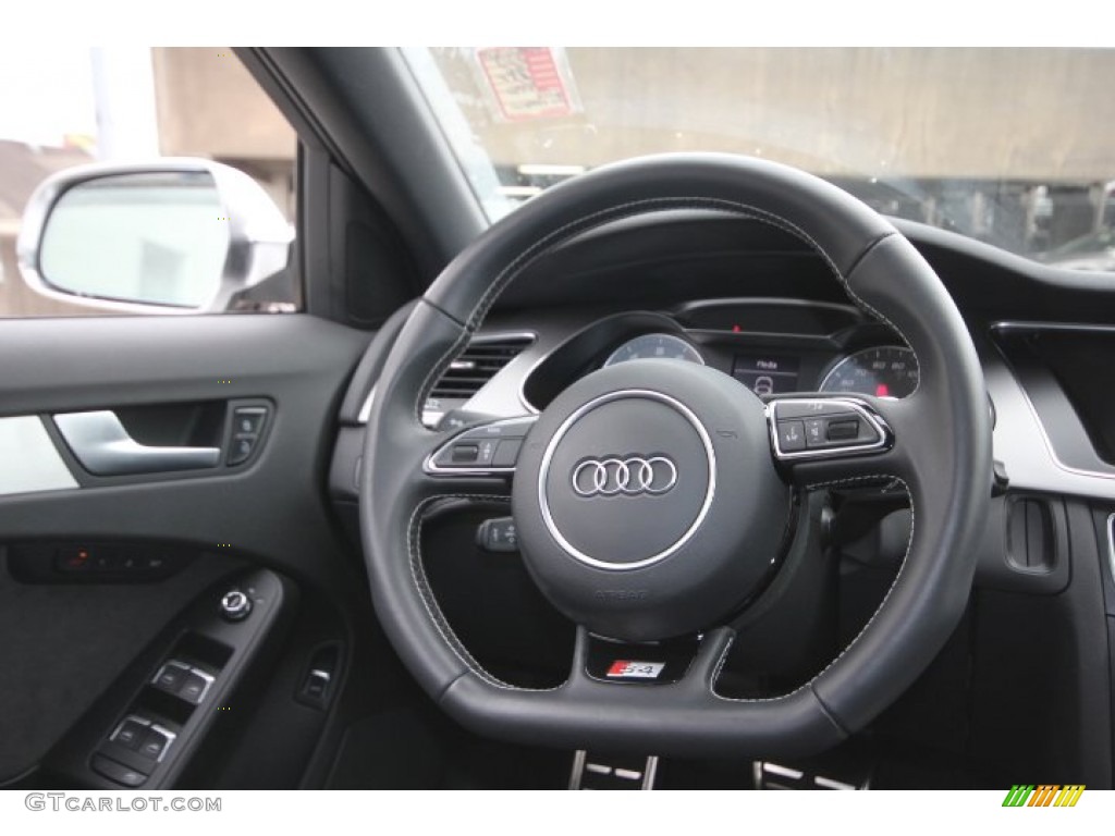 2013 Audi S4 3.0T quattro Sedan Steering Wheel Photos