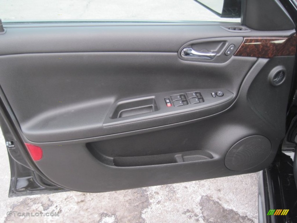 2014 Chevrolet Impala Limited LT Door Panel Photos