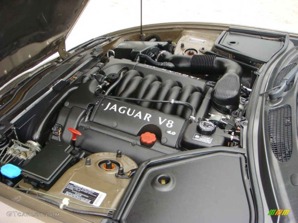 2001 Jaguar XK XK8 Convertible 4.0 Liter DOHC 32 Valve V8 Engine Photo #90943323