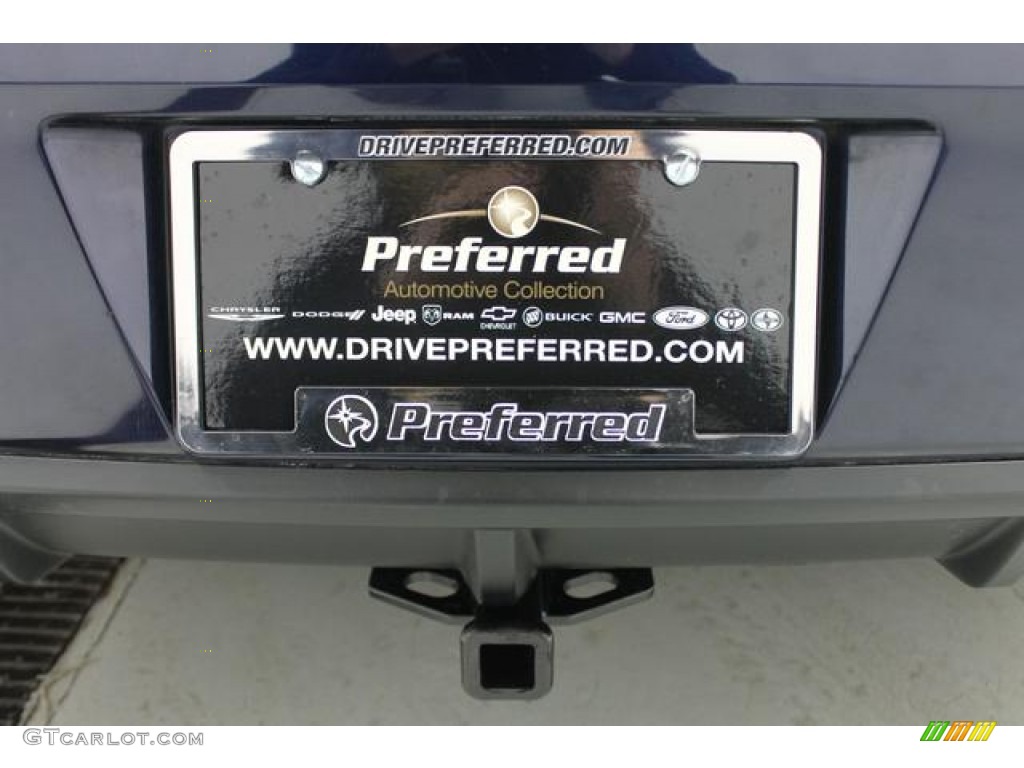 2009 Vibe GT - Mystic Blue Metallic / Ebony photo #14