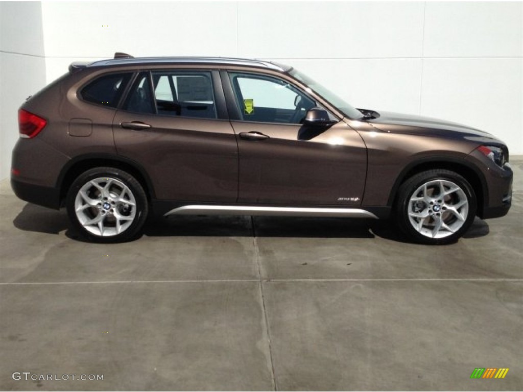 2014 X1 sDrive28i - Sparkling Bronze Metallic / Black photo #2