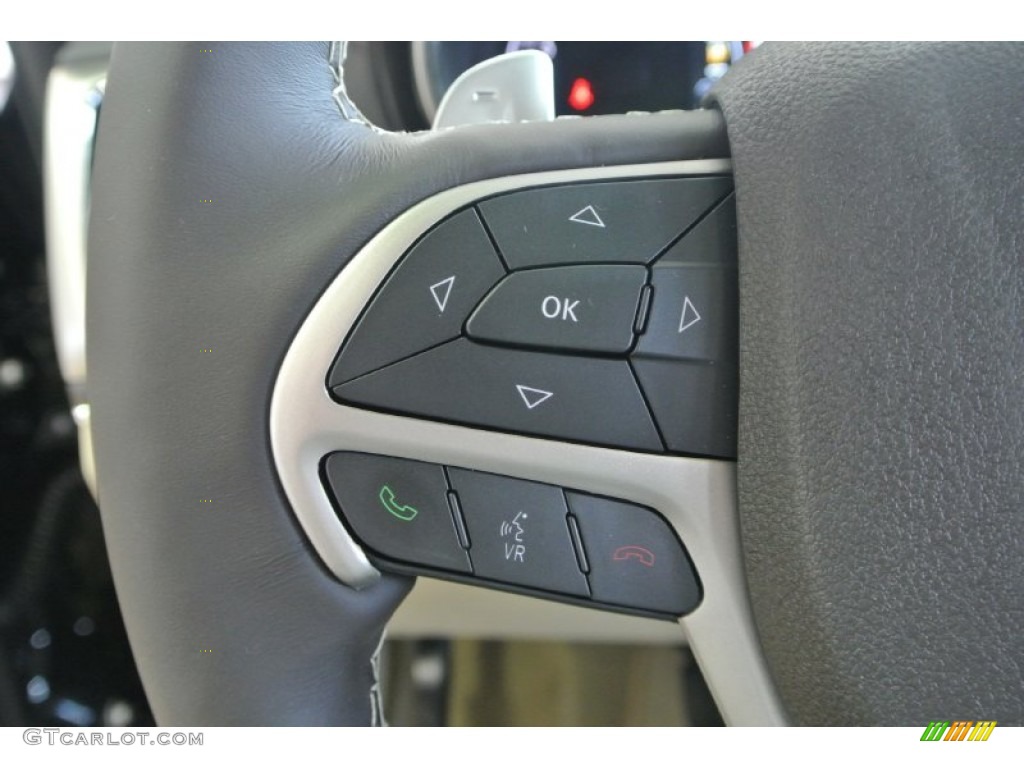 2014 Jeep Grand Cherokee Overland 4x4 Controls Photo #90949496