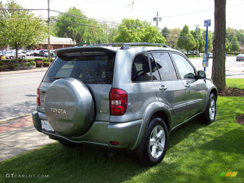 2004 RAV4 4WD - Everglade Green Metallic / Dark Charcoal photo #5