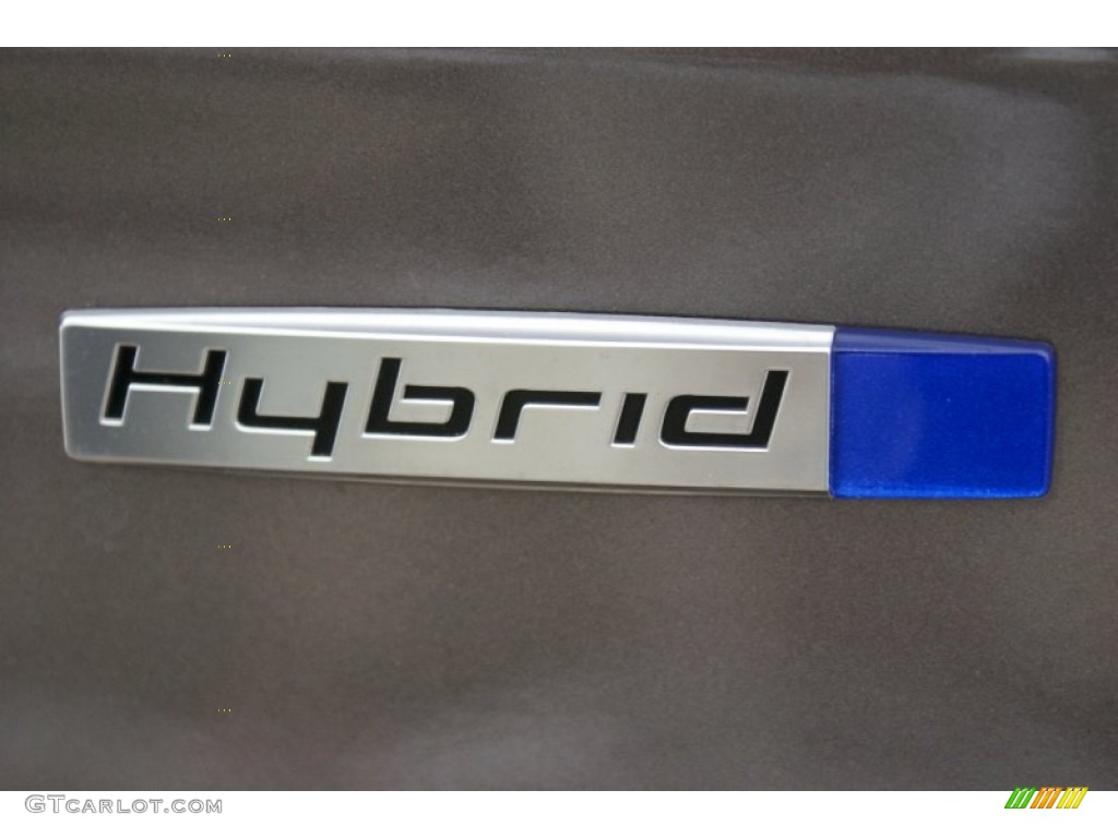 2014 Acura ILX Hybrid Technology Marks and Logos Photos