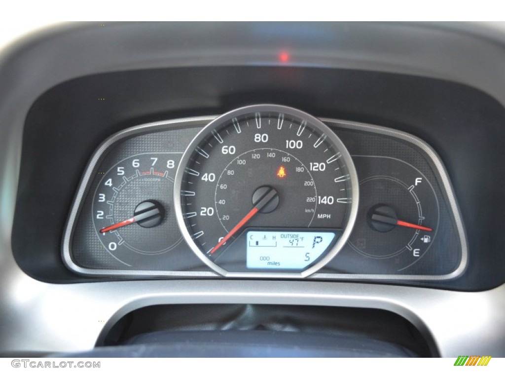 2014 Toyota RAV4 LE Gauges Photo #90952418