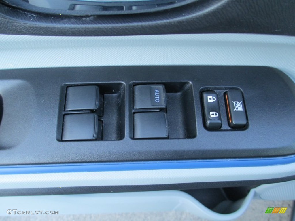 2012 Prius c Hybrid Three - Magnetic Gray Metallic / Light Blue Gray/Black photo #12