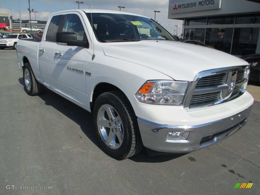 2011 Ram 1500 SLT Quad Cab 4x4 - Bright White / Dark Slate Gray/Medium Graystone photo #1