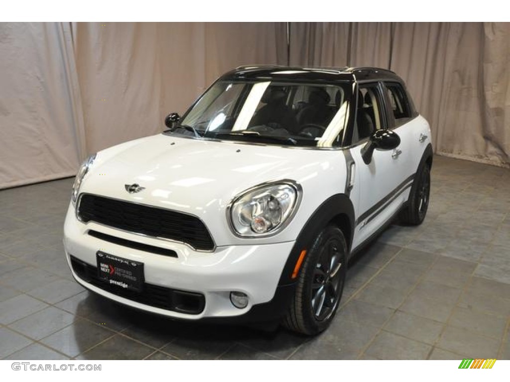 2011 Cooper S Countryman All4 AWD - Light White / Carbon Black photo #1