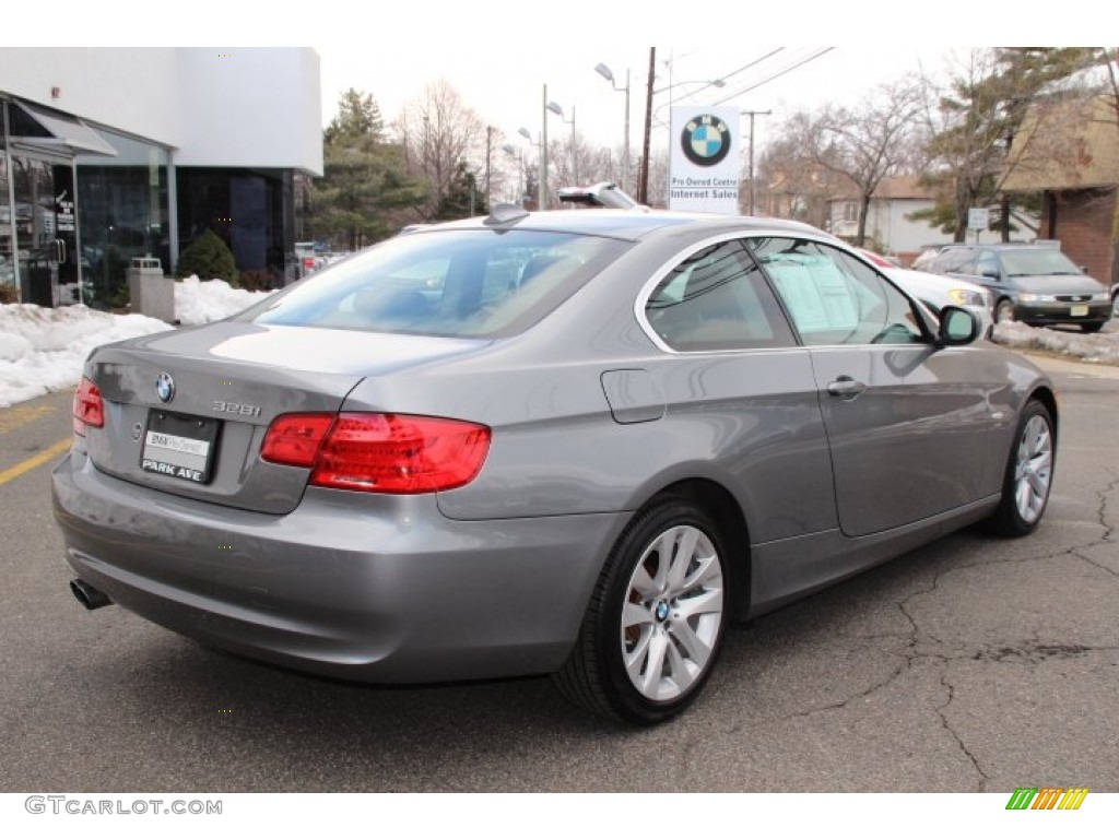 2013 3 Series 328i xDrive Coupe - Space Gray Metallic / Black photo #3