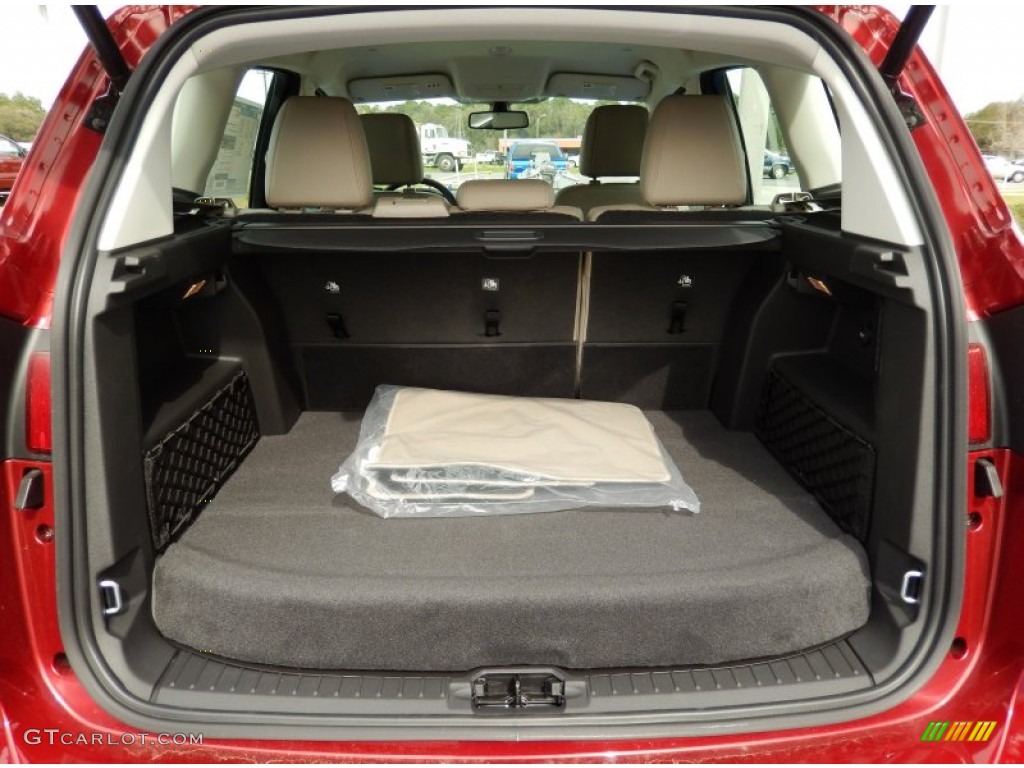 2014 Ford C-Max Hybrid SEL Trunk Photo #90974587