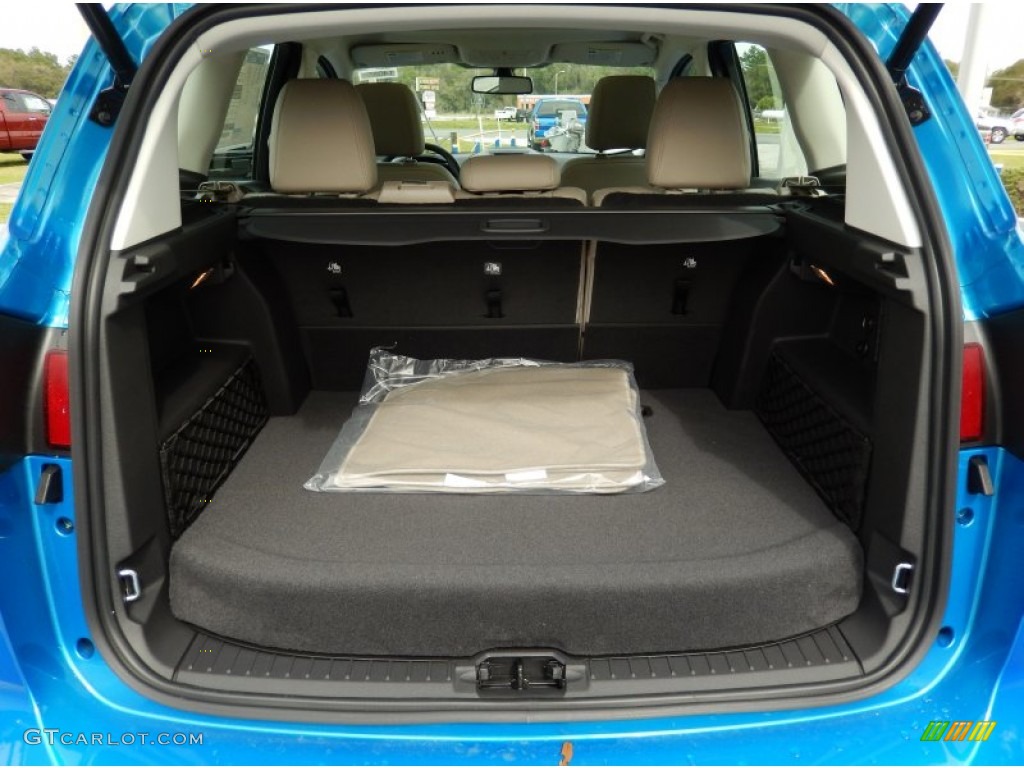 2014 Ford C-Max Hybrid SEL Trunk Photo #90974626