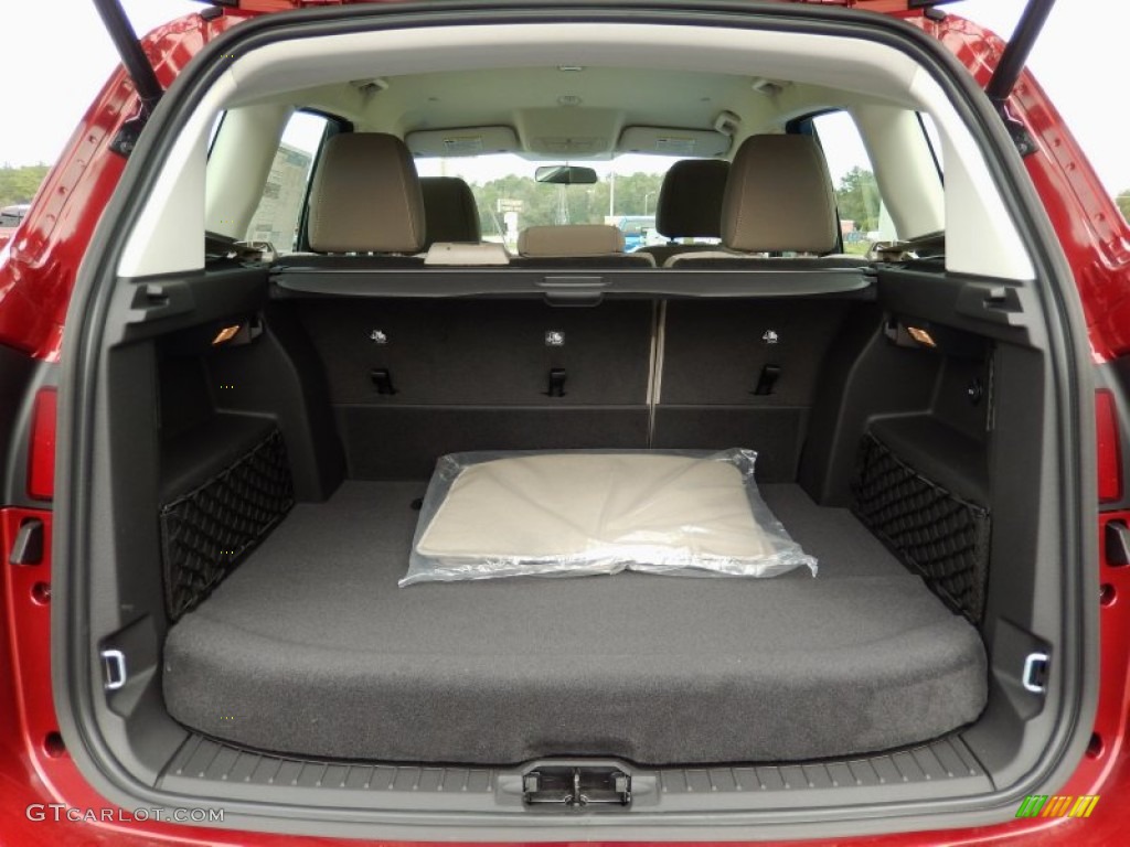 2014 Ford C-Max Hybrid SE Trunk Photo #90974704