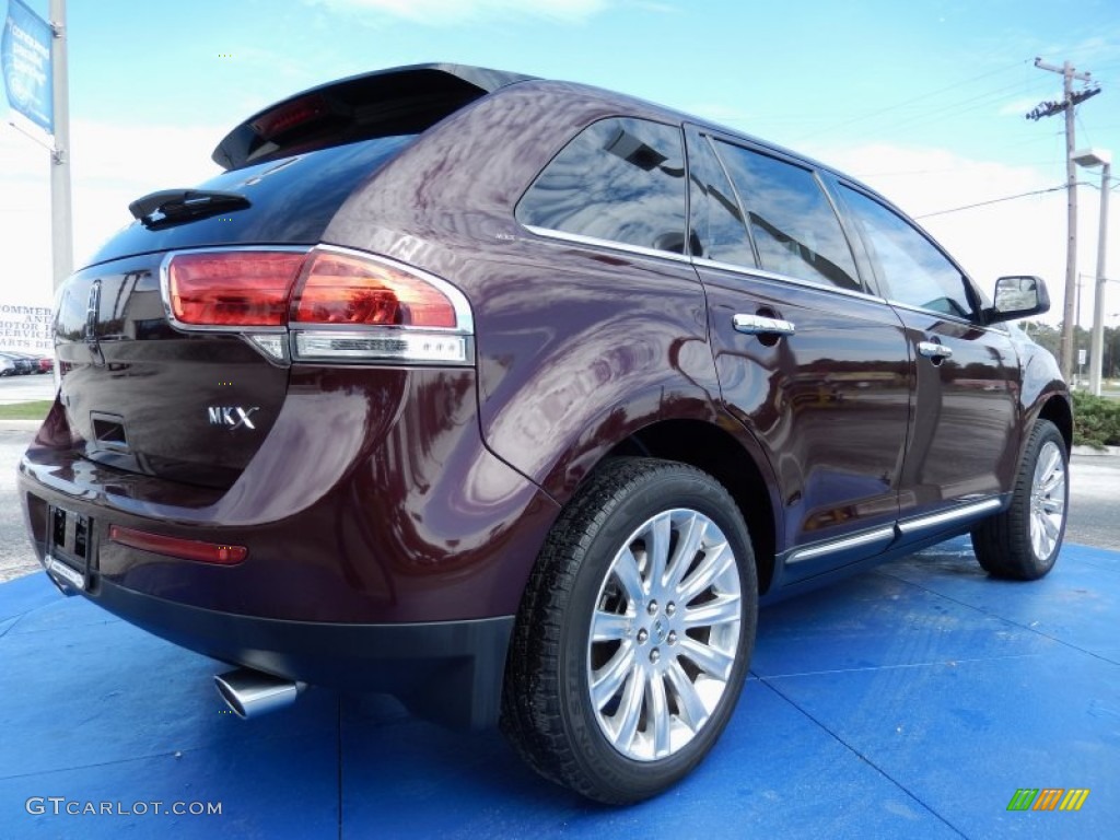 2011 MKX FWD - Bordeaux Reserve Red Metallic / Medium Light Stone photo #5