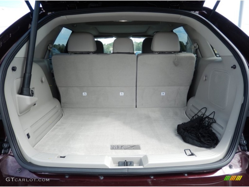 2011 Lincoln MKX FWD Trunk Photo #90974899
