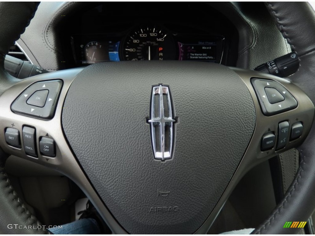 2011 Lincoln MKX FWD Steering Wheel Photos
