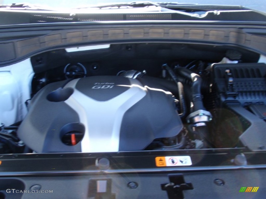 2014 Santa Fe Sport 2.0T FWD - Frost White Pearl / Black photo #16