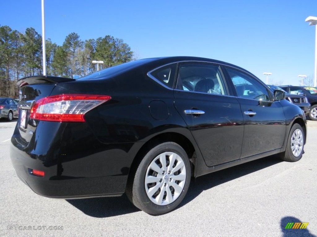 2014 Sentra S - Super Black / Charcoal photo #5