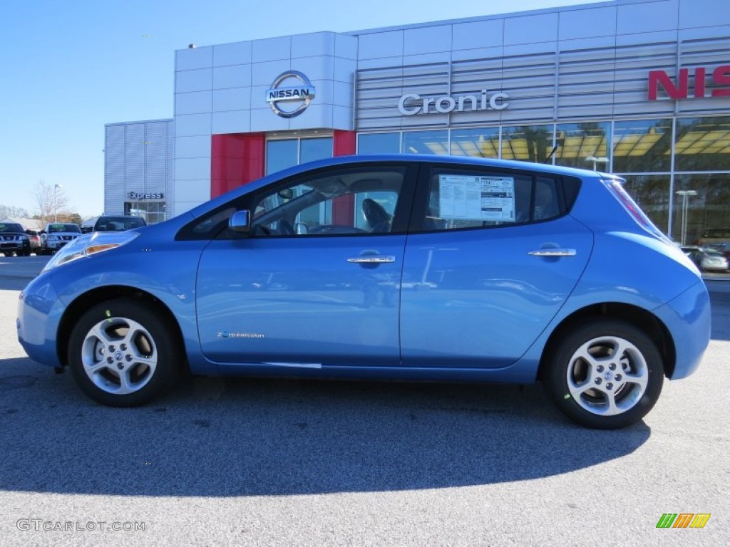 2014 LEAF SV - Blue Ocean / Black photo #2