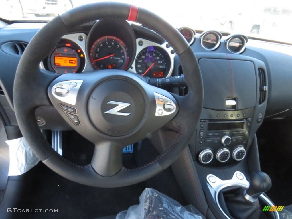 2014 Nissan 370Z NISMO Coupe Black Dashboard Photo #90988218
